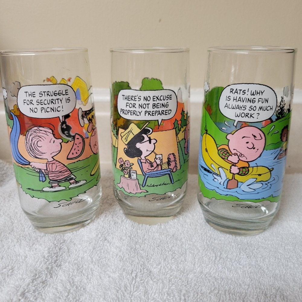 Charlie Brown & Snoopy glasses